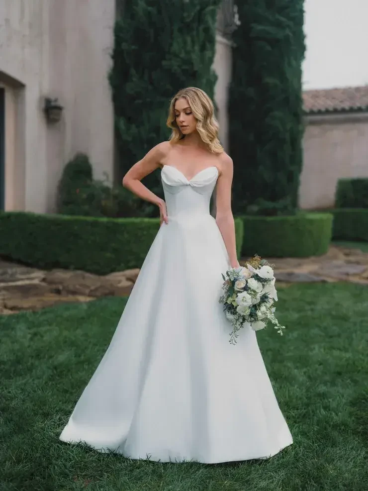 Allure Bridals Style #A1474