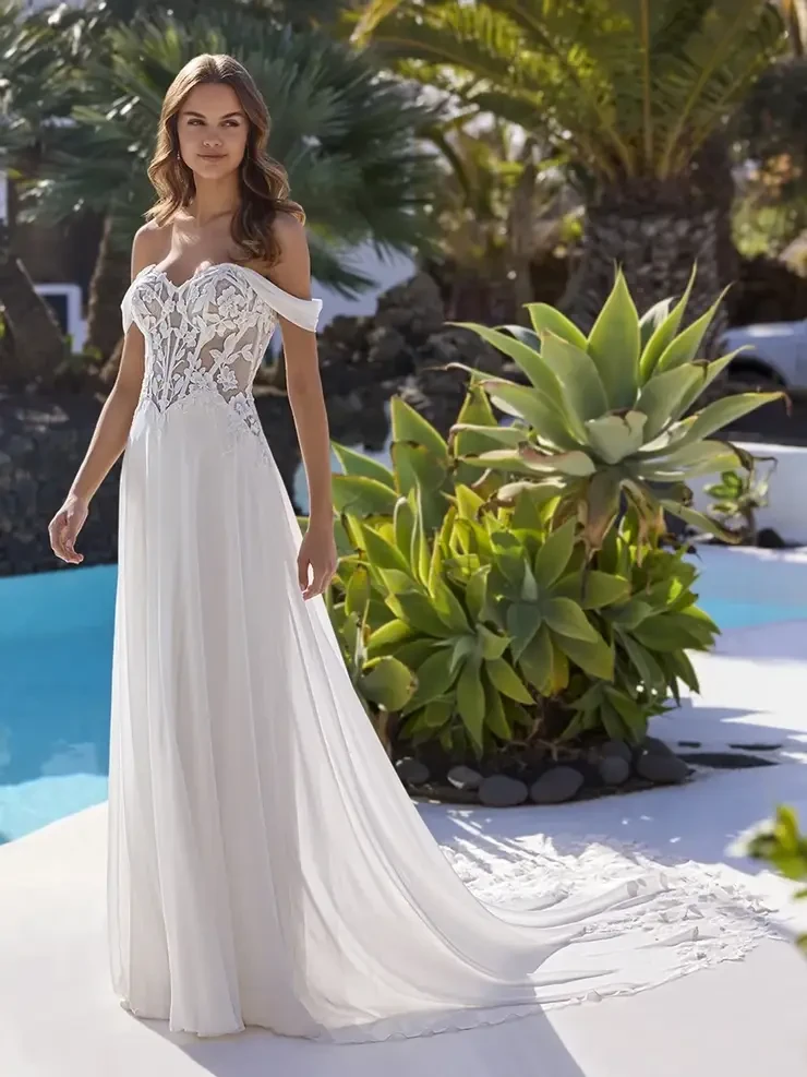 Love by Enzoani Style Elsa