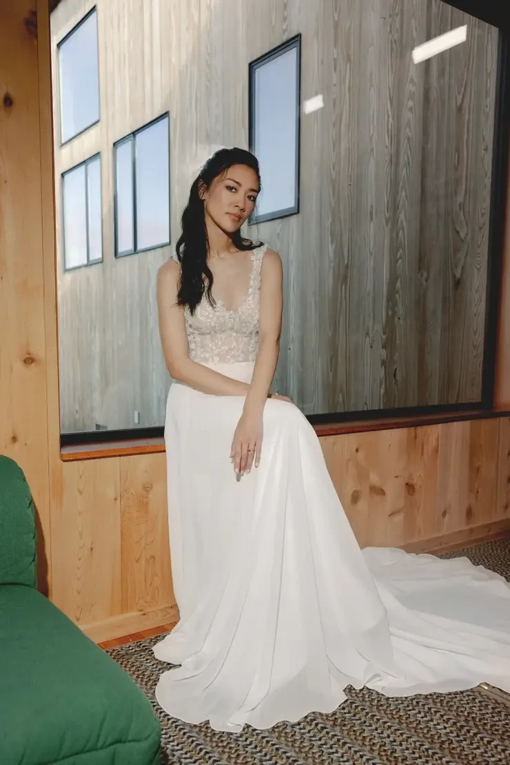 Adore by Justin Alexander Style #11416