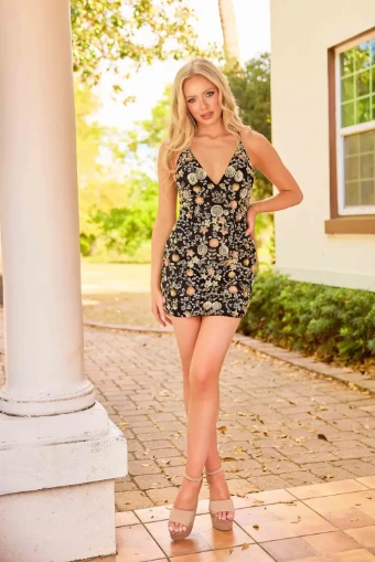 Primavera Couture Style #1938 $8 Black/Gold thumbnail