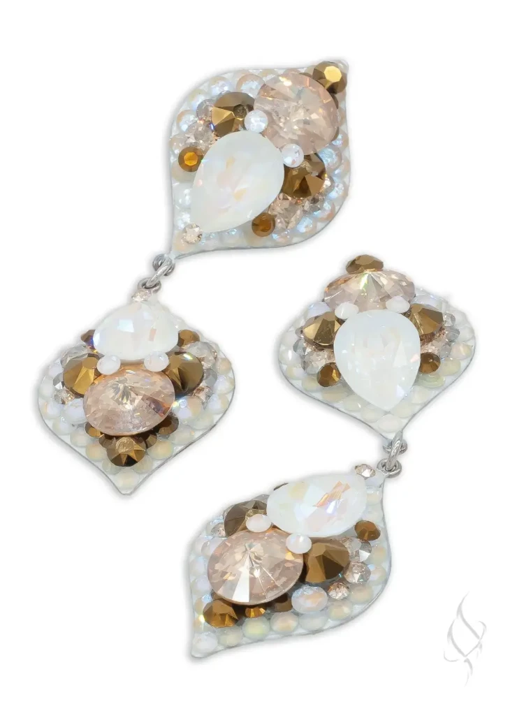 Stefanie Somers Style #Ashley Lauren #1 White/Gold. picture