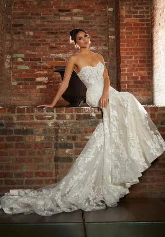 Signature Collection Style #1201 $3 thumbnail