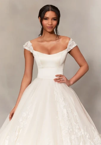 Signature Collection Style #2393 $1 thumbnail