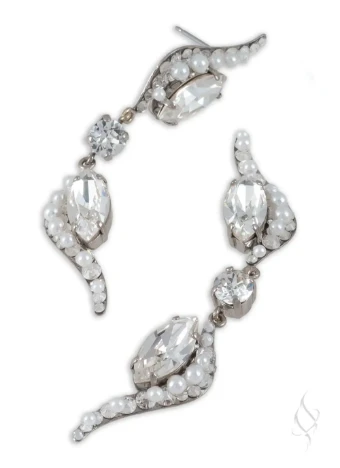 Stefanie Somers Style #Zara $20 Crystal/Pearl thumbnail