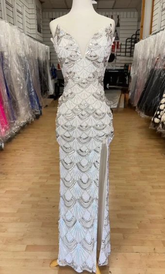 Jasz Couture Style #7919 $2 White thumbnail