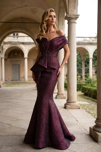 Terani Couture Style #251E4201 $8 Wine thumbnail