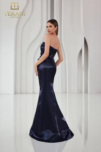 Terani Couture Style #251E4231 $9 Black thumbnail