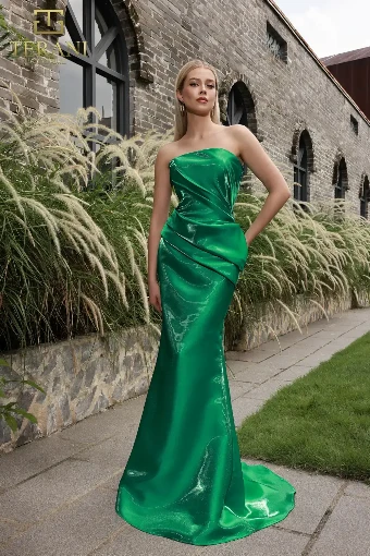 Terani Couture Style #251E4231 $2 Emerald thumbnail