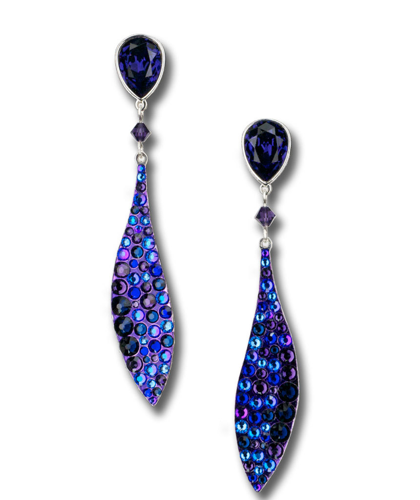 Share more than 231 blue earrings for gown super hot